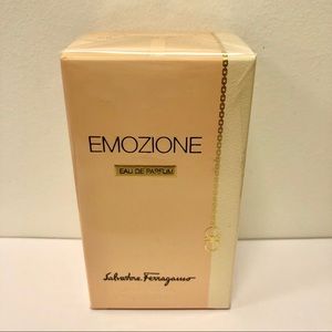 Salvatore Ferragamo Emozione Perfume